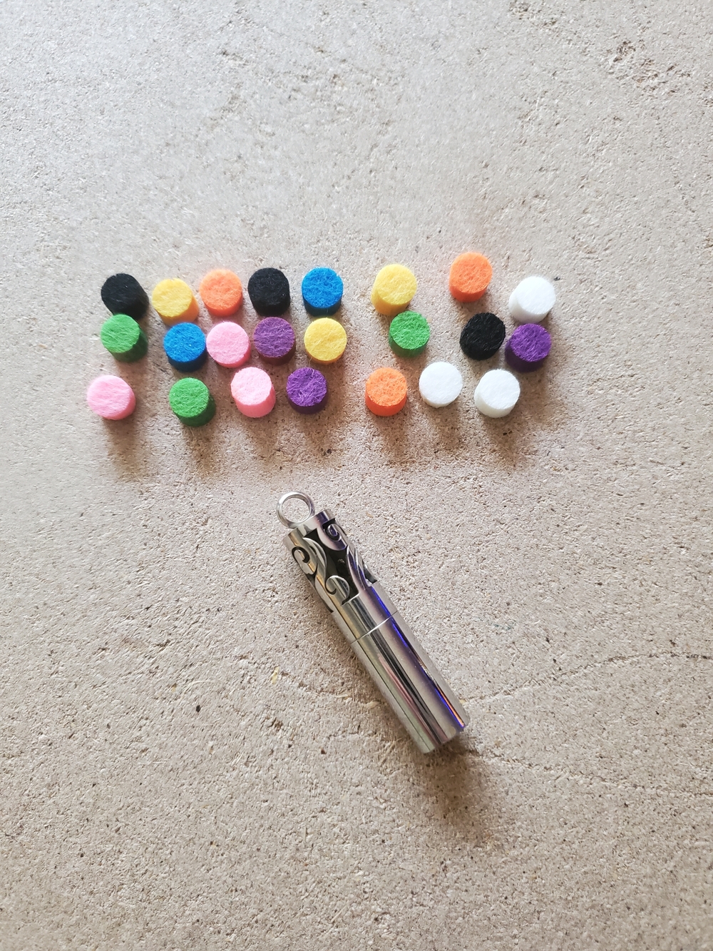 Silver Lipstick-Style Atomizer with Colorful Felt Pads